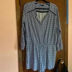 Make an offer! Gap long sleeved light romper